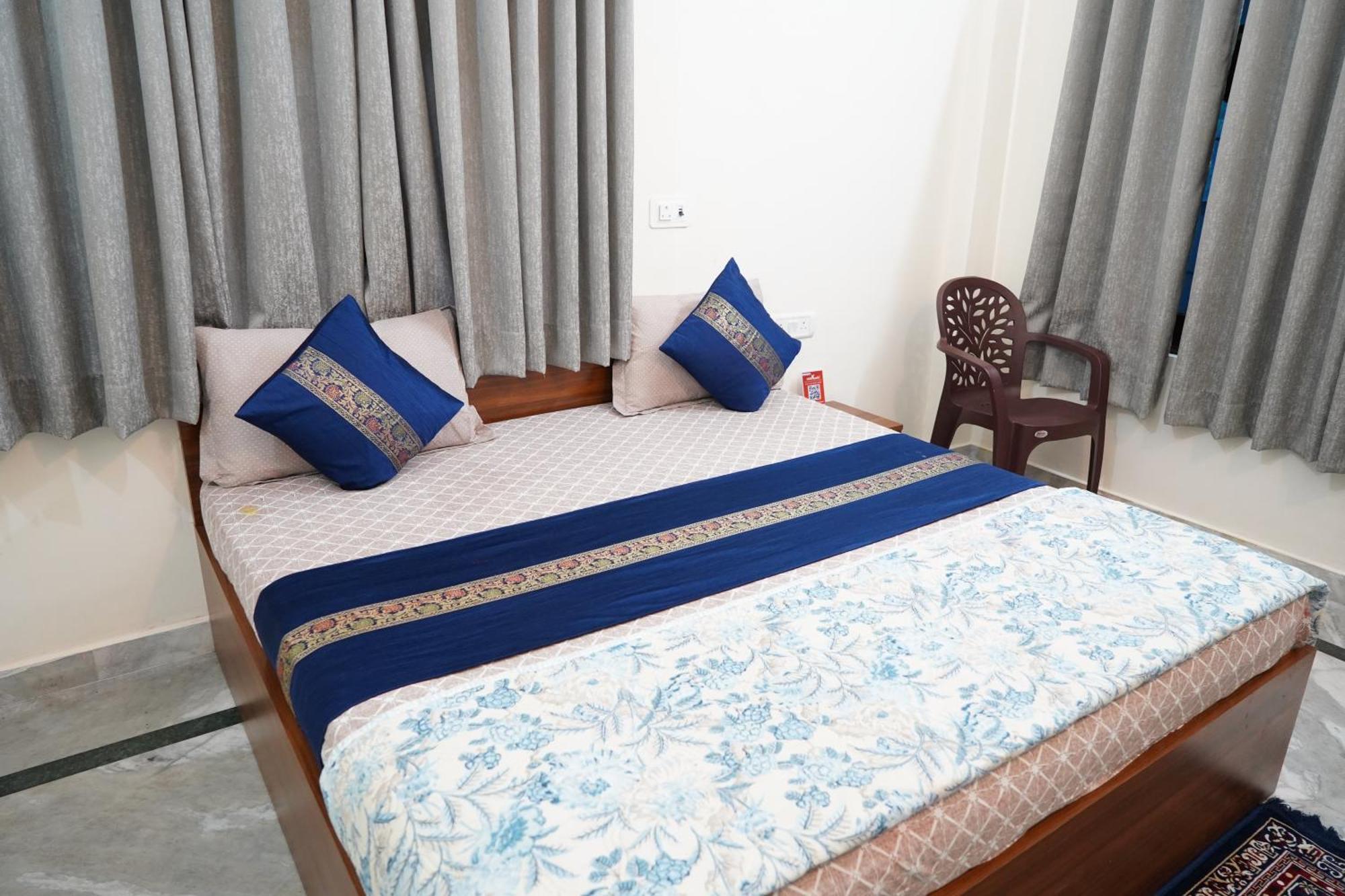 Kashi Paradise Stay Benares Buitenkant foto
