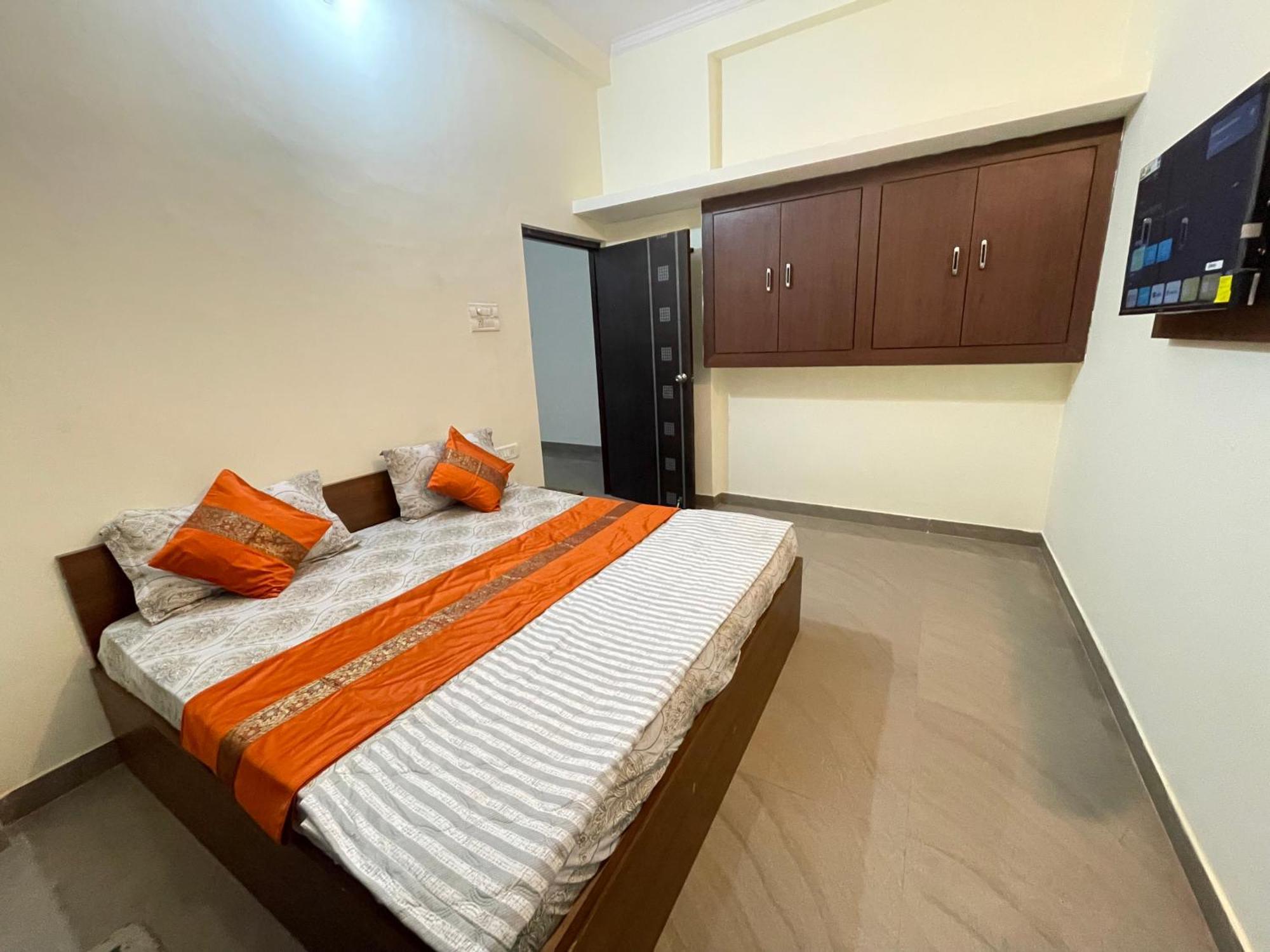 Kashi Paradise Stay Benares Buitenkant foto