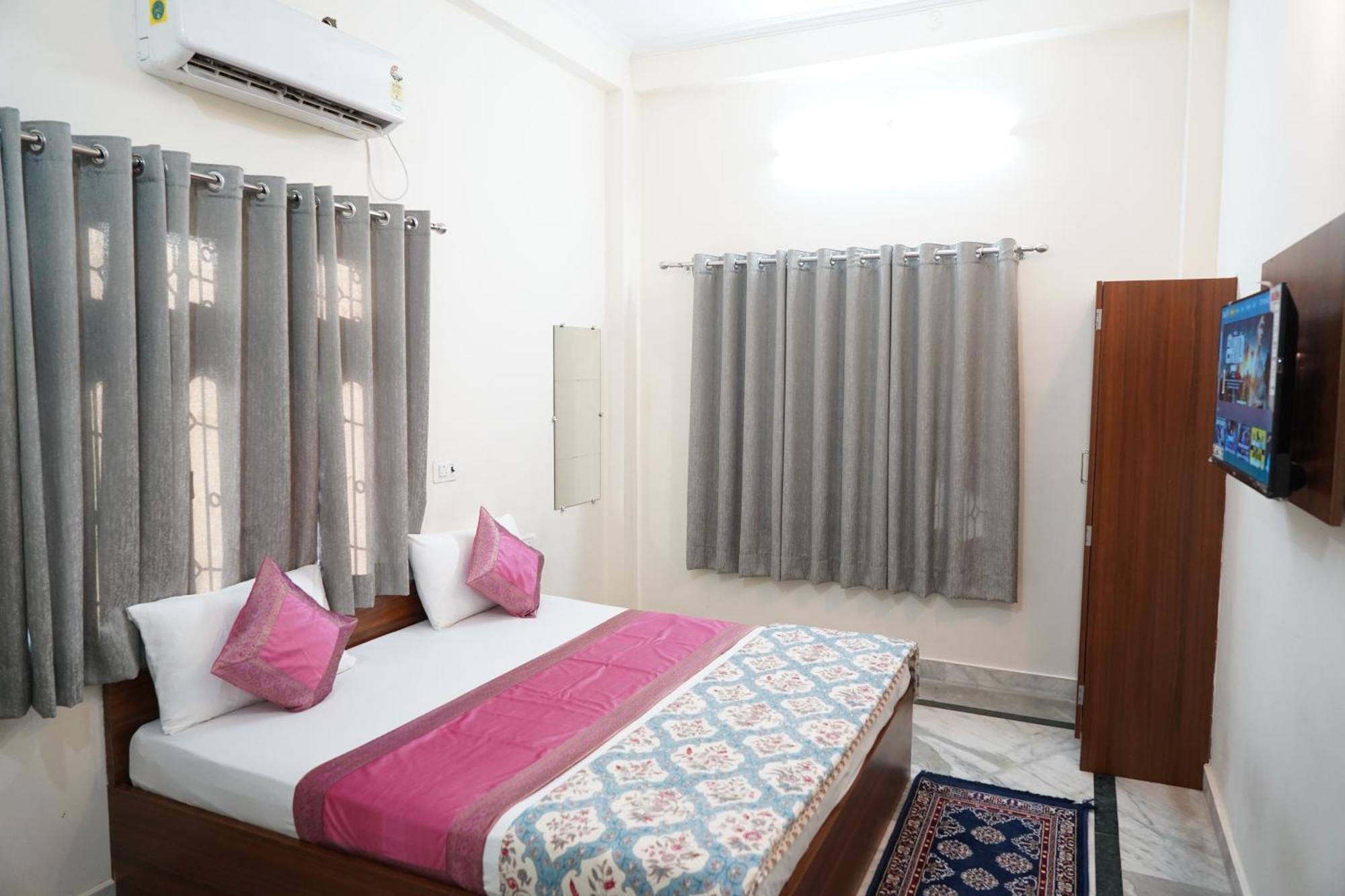 Kashi Paradise Stay Benares Buitenkant foto